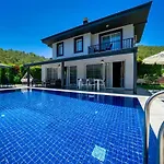Aysima Goecek-- Peaceful Near The Sea In Gocek